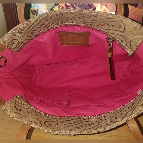 Coach Lozenge Brown Canvas Leather Trim Pink Stripe Zipper Closure Tote Bag - Picture 7 of 13
